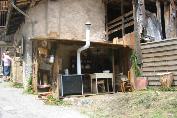 116-1654_IMG
